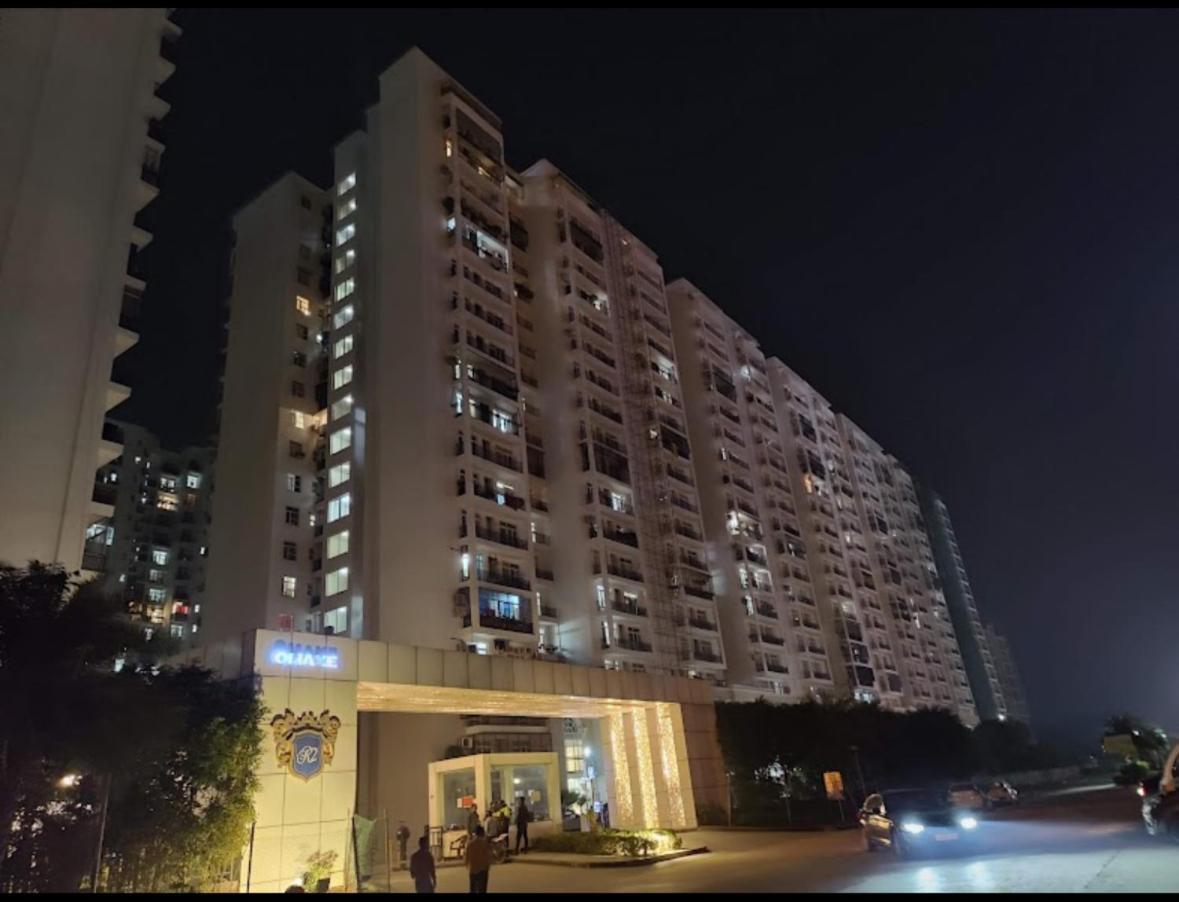 Downtown Delight Lucknow Exterior foto